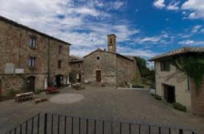  La Fattoria Montalcinello  Кьюсдино